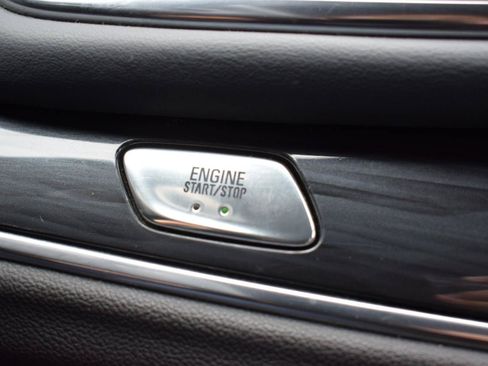 Used 2022 Buick Enclave Premium FWD image 25