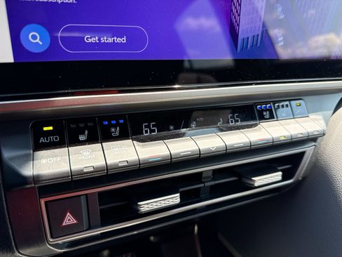 Used 2025 Toyota Camry XSE image 17