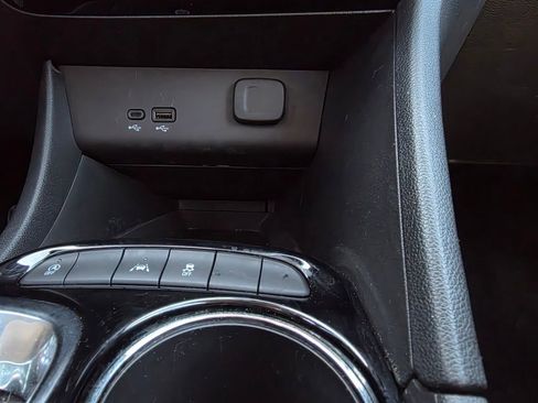 Used 2024 Buick Encore GX Sport Touring w/ Comfort Package image 19