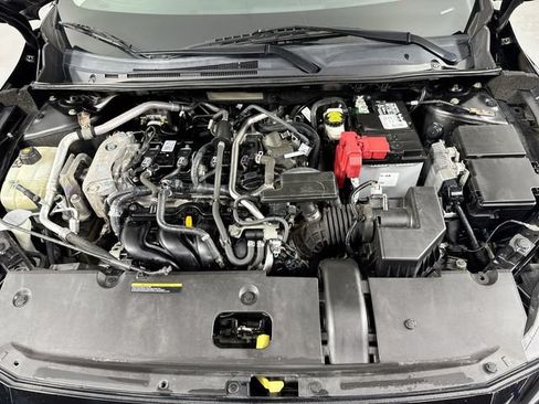 Used 2021 Nissan Sentra SR w/ SR Premium Package FWD image 27