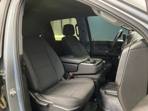 Used 2025 Chevrolet Silverado 2500 Custom image 45