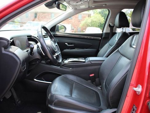 Used 2022 Hyundai Tucson Limited w/ Cargo Package image 12