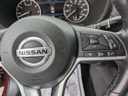 Used 2021 Nissan Sentra SV FWD image 38