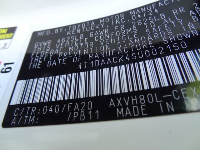 Used 2025 Toyota Camry LE FWD image 34
