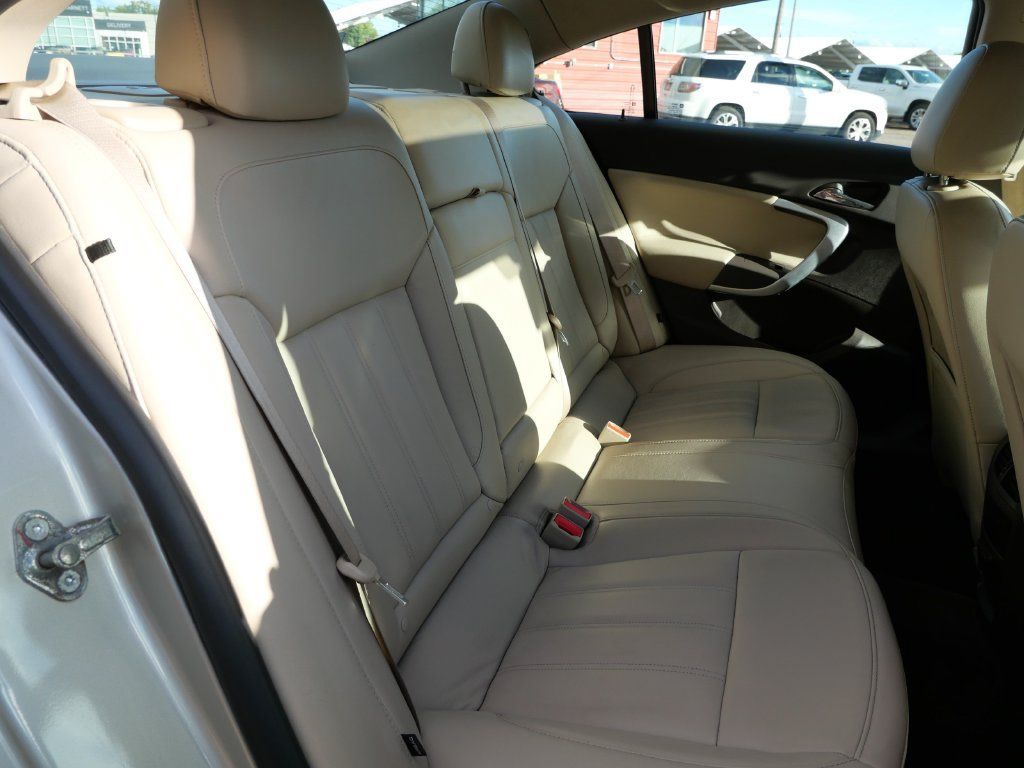 Used 2016 Buick Regal Premium w/ Driver Confidence Package #1 FWD image 14