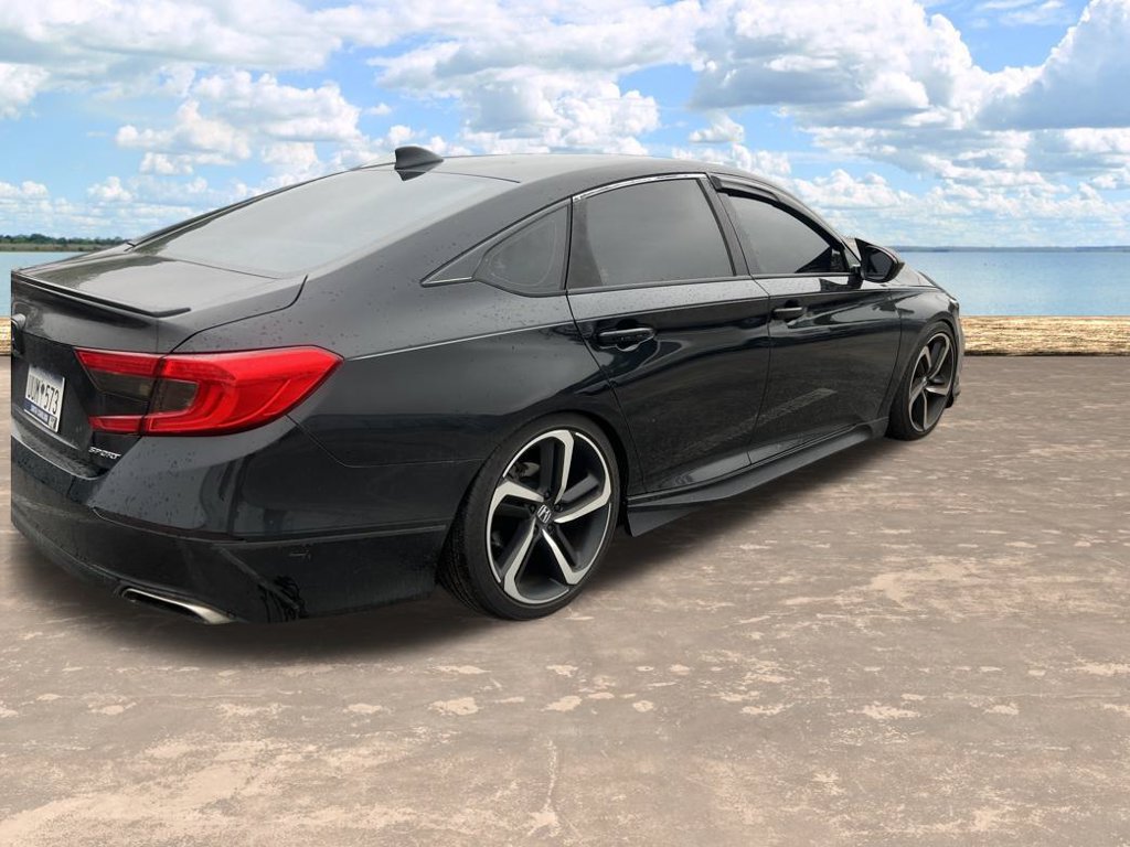 Used 2018 Honda Accord Sport image 5