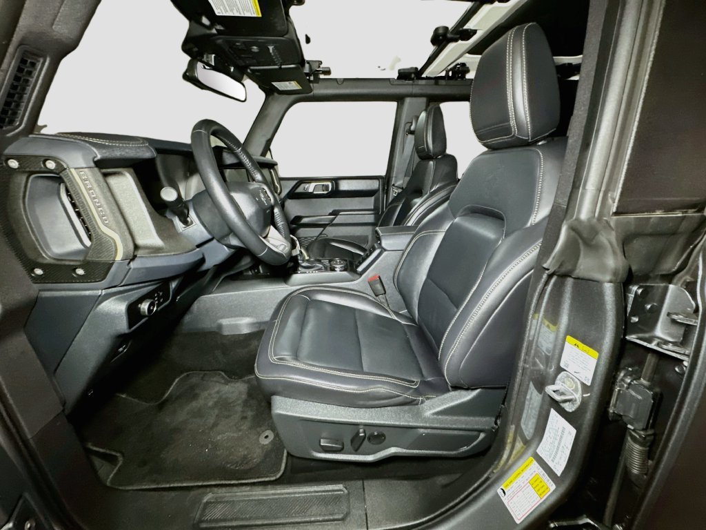 Used 2025 Ford Bronco Badlands AWD/4WD image 17