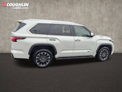 Used 2024 Toyota Sequoia Limited AWD/4WD image 8