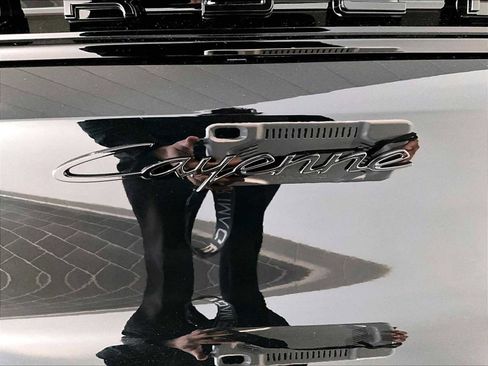 New 2026 Porsche Cayenne AWD/4WD image 33