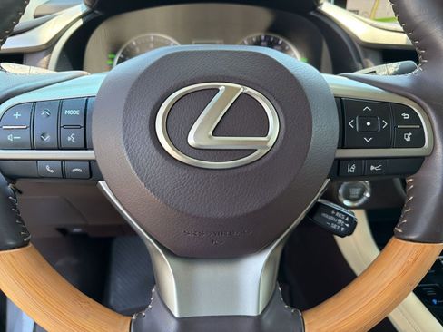 Used 2019 Lexus RX 350 AWD w/ Navigation Package image 18