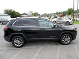 Used 2020 Jeep Cherokee Latitude Plus w/ Comfort/Convenience Group image 6