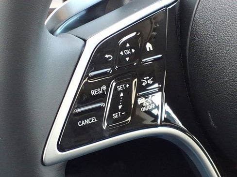 New 2026 Mercedes-Benz GLS 450 4MATIC image 9