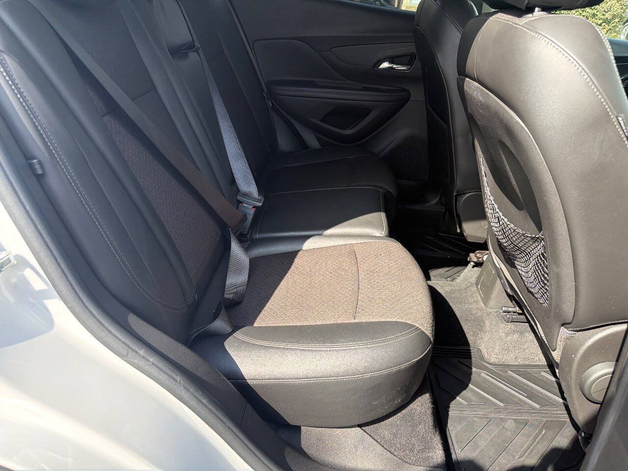 Used 2019 Buick Encore Preferred AWD/4WD image 14