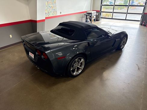Used 2010 Chevrolet Corvette Grand Sport w/ Preferred Equipment Group image 25