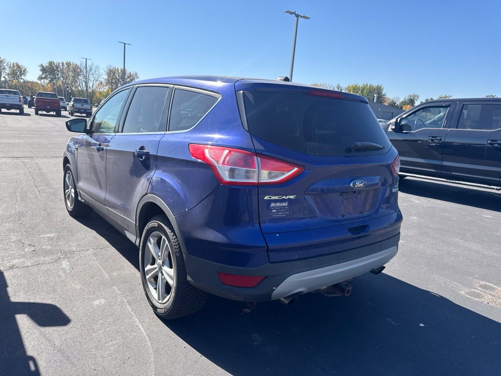 Used 2016 Ford Escape SE w/ SE Cold Weather Package FWD image 3