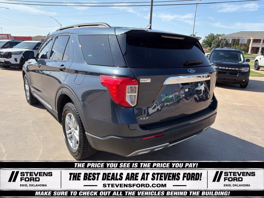 Used 2024 Ford Explorer XLT w/ Equipment Group 202A AWD/4WD image 11