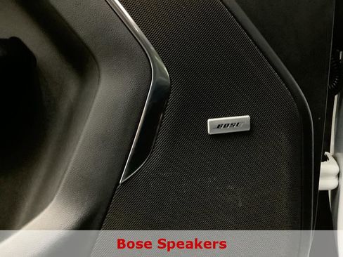 Used 2025 GMC Yukon Elevation image 15