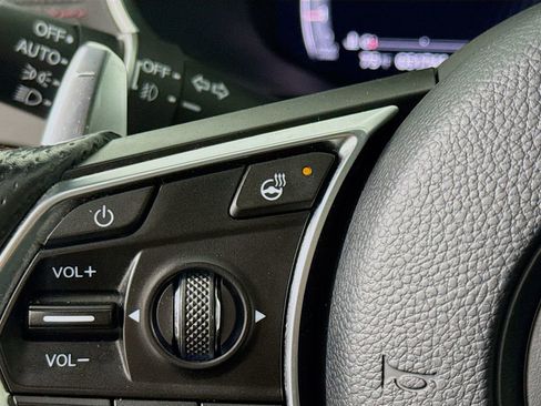 Used 2022 Acura MDX A-Spec image 10