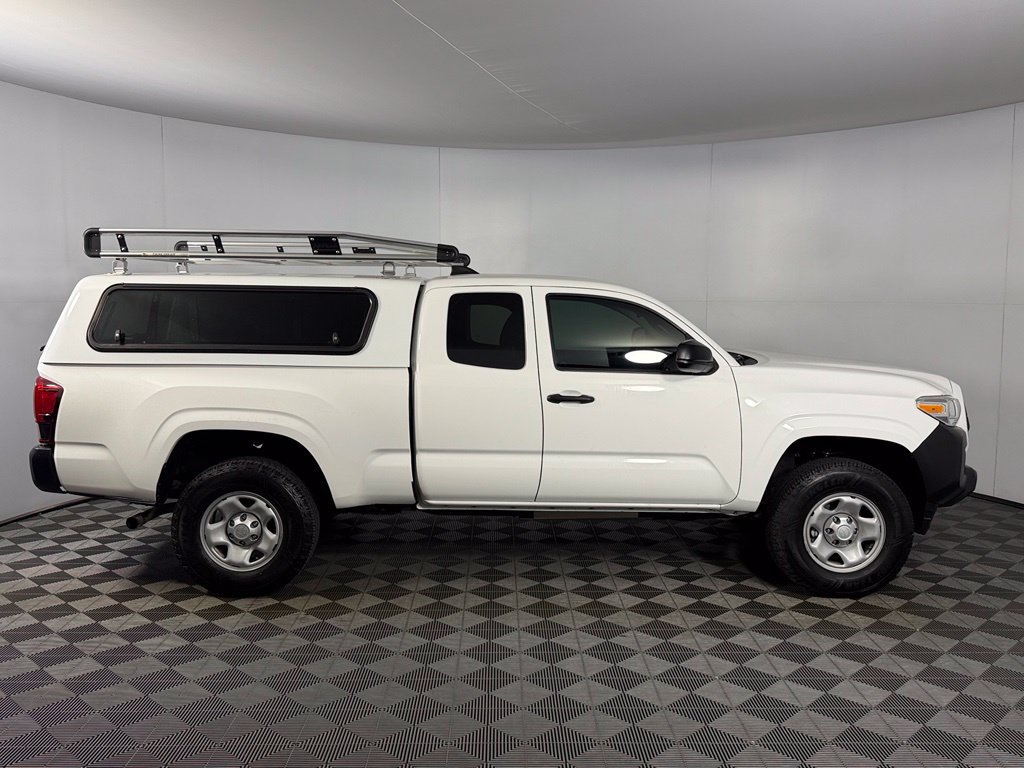 Used 2023 Toyota Tacoma SR RWD image 6