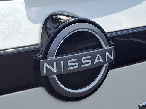 Certified 2023 Nissan Pathfinder SV w/ SV Premium Package AWD/4WD image 29