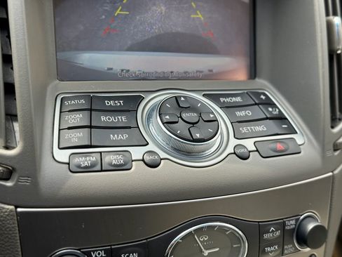 Used 2015 INFINITI Q40 AWD w/ Navigation Package image 14