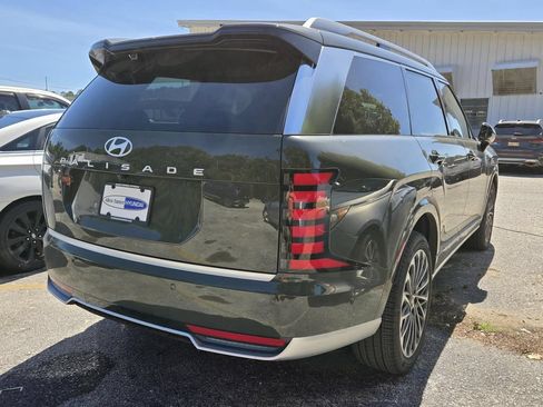 Used 2026 Hyundai Palisade Calligraphy FWD image 2