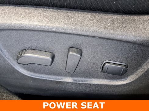 Used 2020 Nissan Rogue Sport SV w/ All-Weather Package image 25