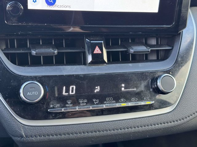 Used 2024 Toyota Corolla SE FWD image 34