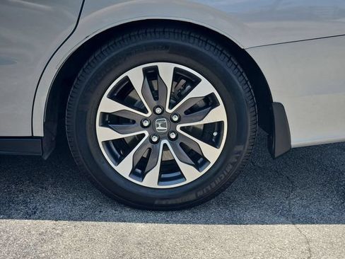Used 2022 Honda Odyssey EX-L image 32