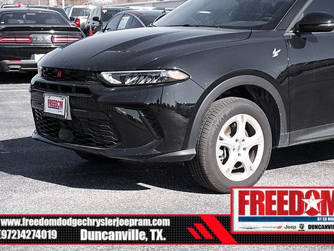 Used 2023 Dodge Hornet GT Plus image 42