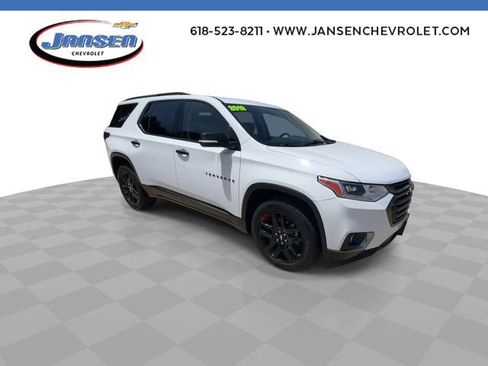 Used 2019 Chevrolet Traverse Premier w/ Redline Edition FWD image 2
