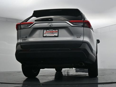 Used 2024 Toyota RAV4 XLE AWD/4WD image 36