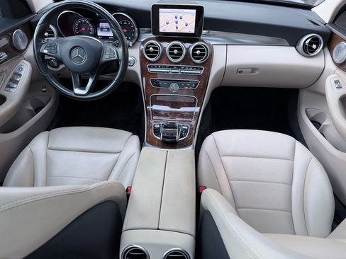 Used 2015 Mercedes-Benz C 300 4MATIC Sedan image 11