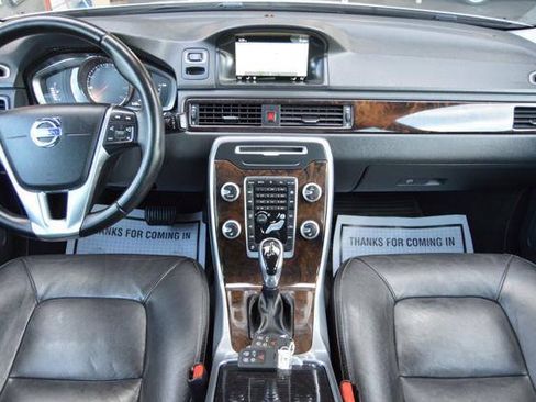 Used 2016 Volvo XC70 T5 Premier w/ Proximity Package FWD image 20