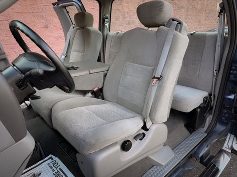 Used 2004 Ford F250 XLT AWD/4WD image 21