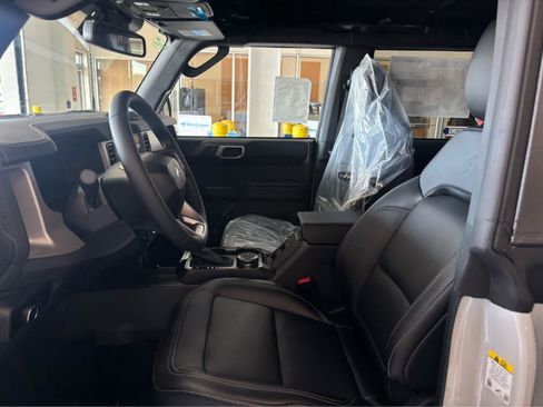 New 2026 Ford Bronco Outer Banks AWD/4WD image 25