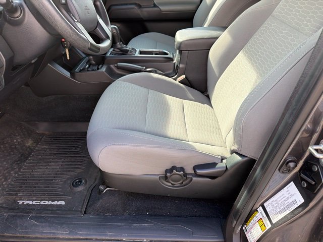 Used 2019 Toyota Tacoma SR w/ SR Convenience Package AWD/4WD image 4