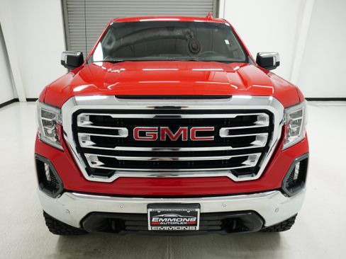 Used 2019 GMC Sierra 1500 SLT AWD/4WD image 2