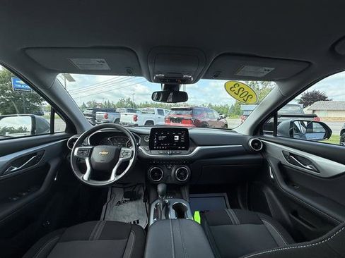 Used 2023 Chevrolet Blazer LT w/ Convenience Package image 17