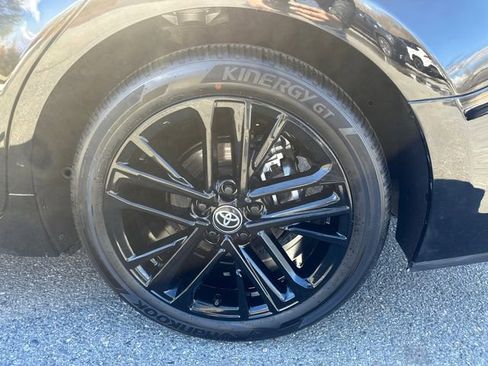 Certified 2025 Toyota Camry SE image 14