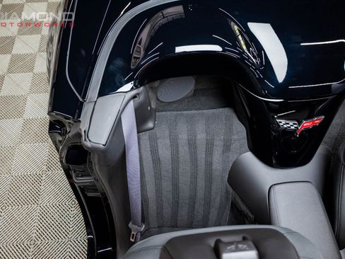 Used 2013 Chevrolet Corvette 427 w/ Z06 Carbon Fiber Package image 78