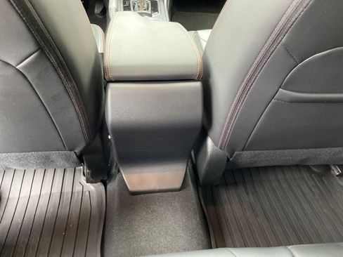 Used 2022 Subaru Crosstrek 2.5i Limited w/ Moonroof Package 2 image 28