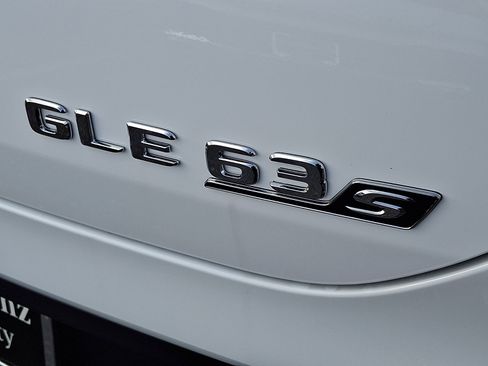 New 2026 Mercedes-Benz GLE 63 AMG S image 19