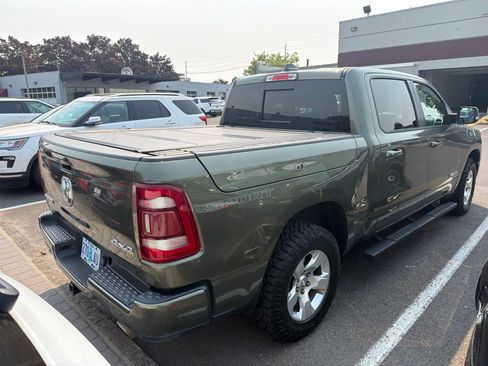 Used 2020 RAM 1500 Big Horn AWD/4WD image 4