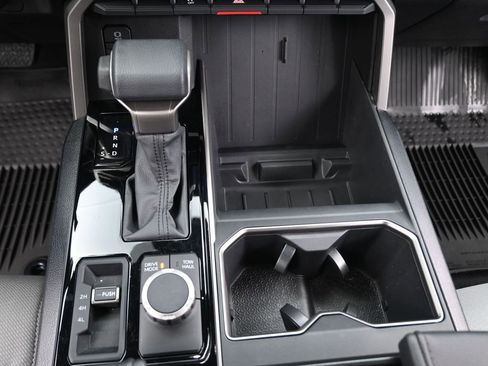 Used 2025 Toyota Tundra SR5 image 11