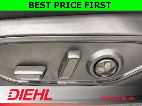 New 2025 Jeep Grand Cherokee Laredo X image 20