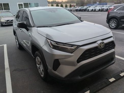 Used 2024 Toyota RAV4 LE image 3