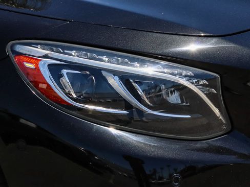 Used 2016 Mercedes-Benz S 63 AMG 4MATIC Coupe image 4