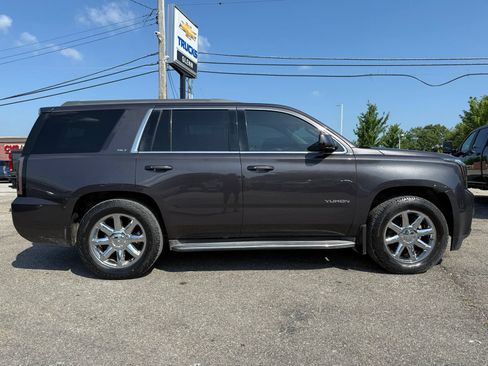 Used 2015 GMC Yukon SLT w/ Open Road Package AWD/4WD image 10