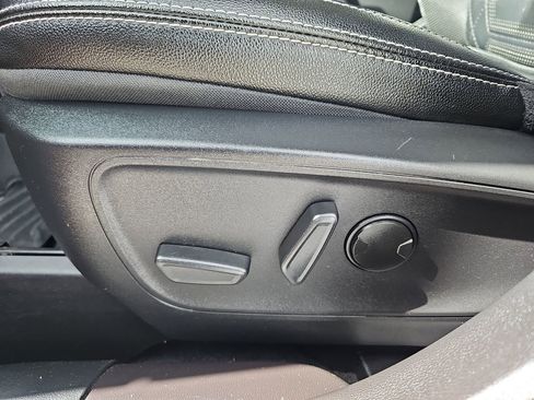 Used 2023 Ford Escape SE w/ PHEV Premium Package FWD image 35